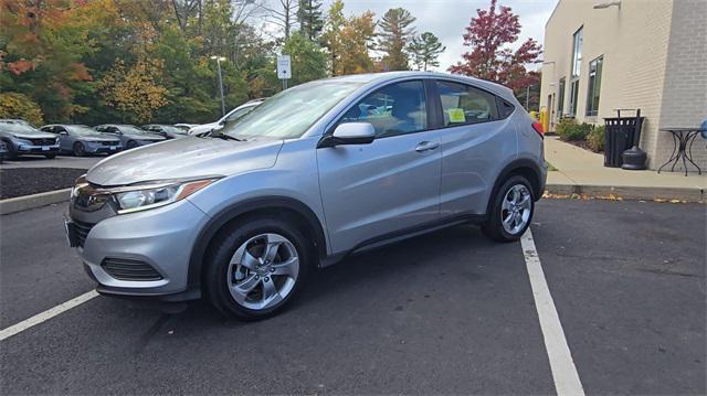 2022 honda hr-v lx