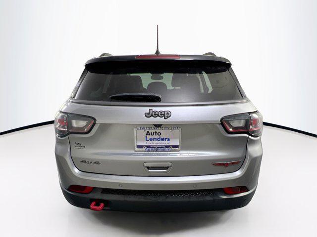 2022 jeep compass trailhawk