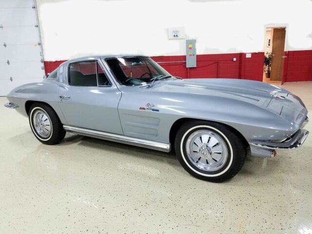 corvette 1964 fuel(l84)#'s match,p/w,p/brakes,professional restoration,3 owners