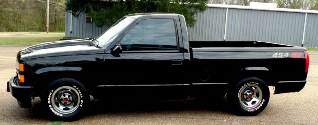 chevy 454 ss 38k miles cowl hood roll pan non smoker 454ss truck lowered exhaust