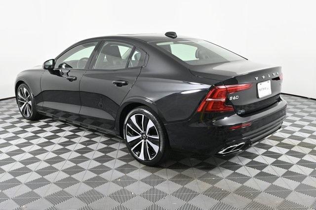 2022 volvo s60 b5 momentum