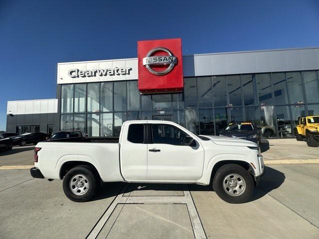 2024 nissan frontier s