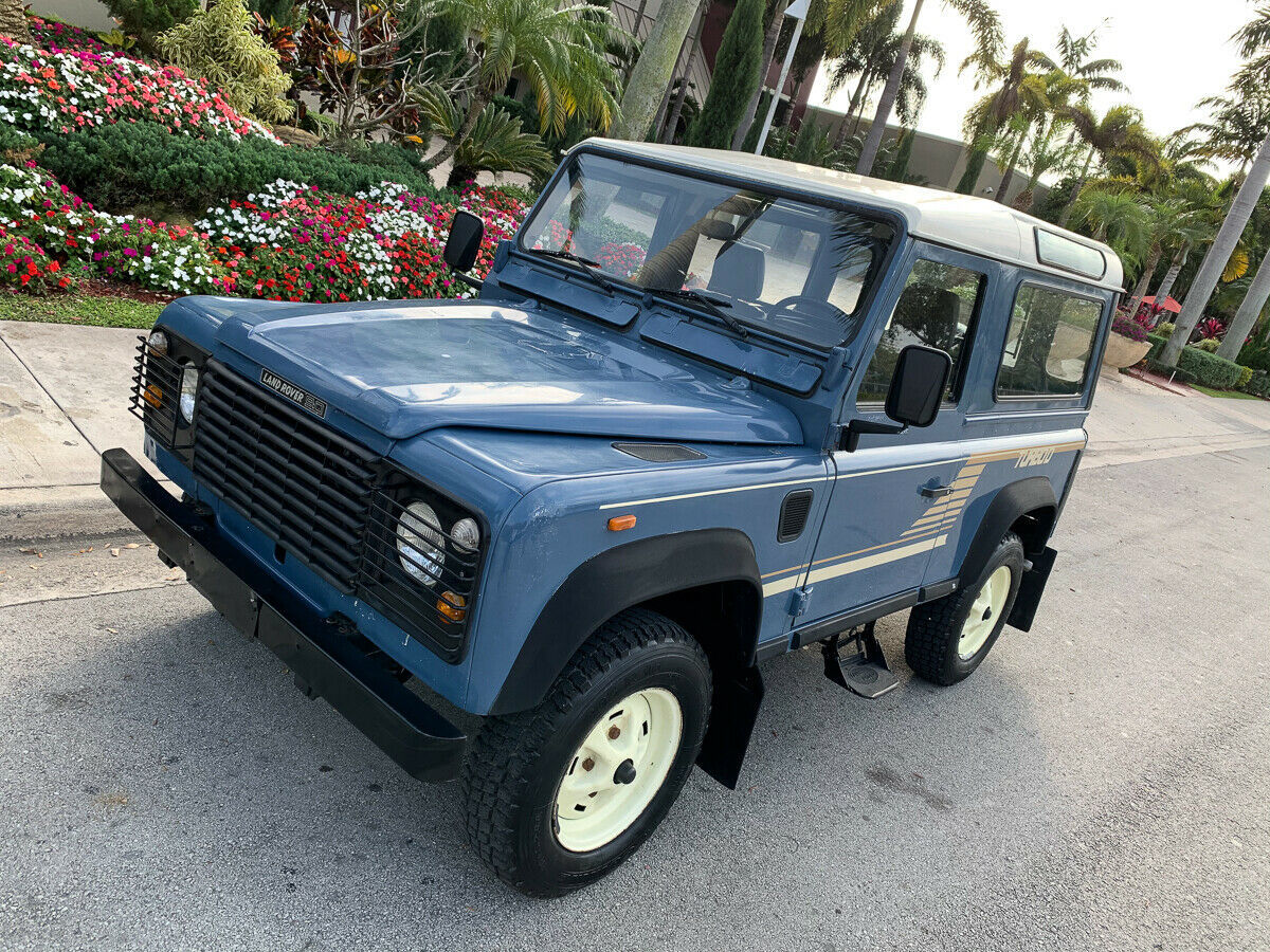1989 land rover defender d90 4x4 5spd similar to mercedes g wagon jeep wrangler
