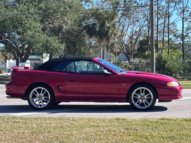 1995 ford mustang gt