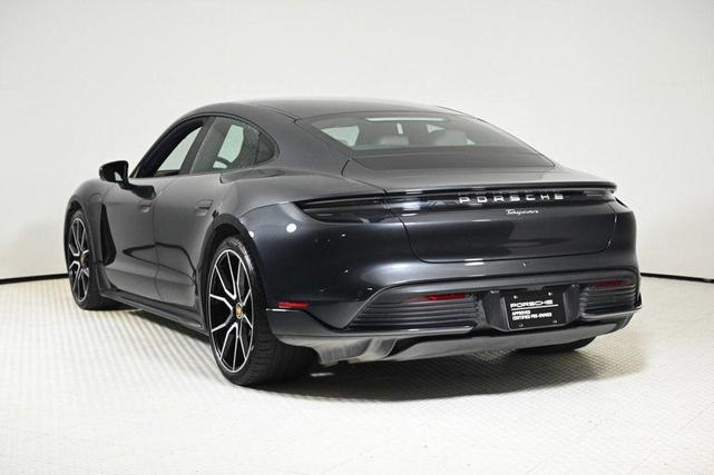 2024 porsche taycan base