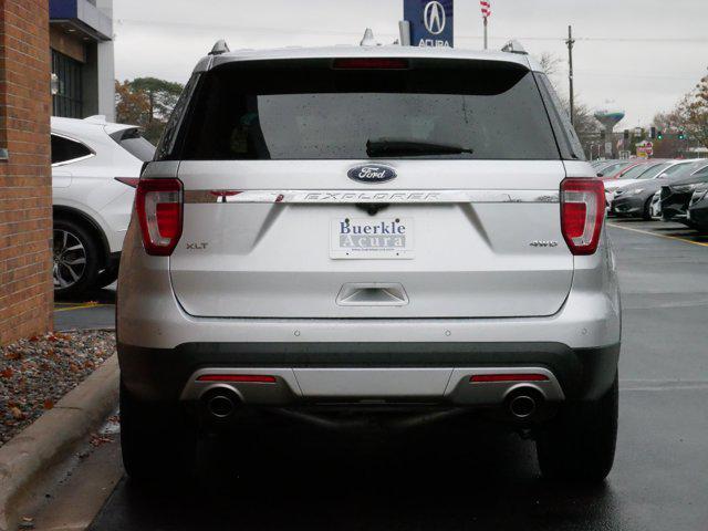 2017 ford explorer xlt