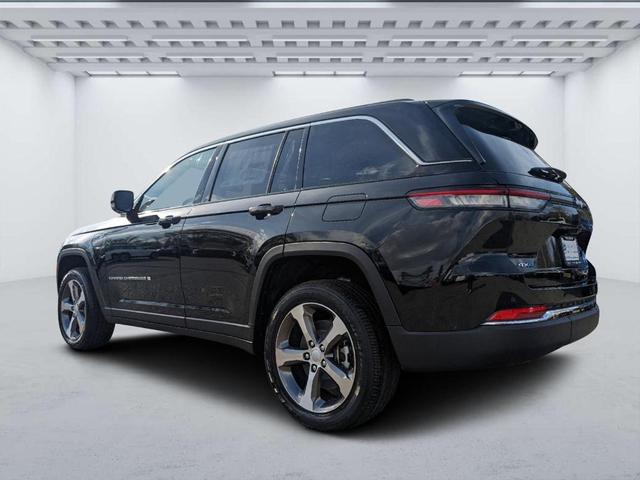2024 jeep grand cherokee 4xe base