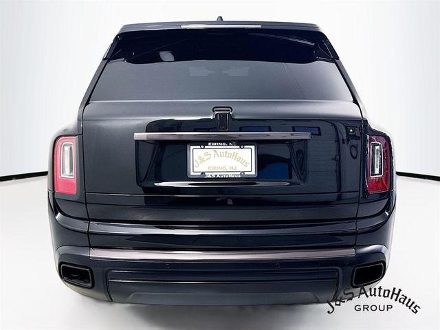 2022 rolls-royce cullinan base