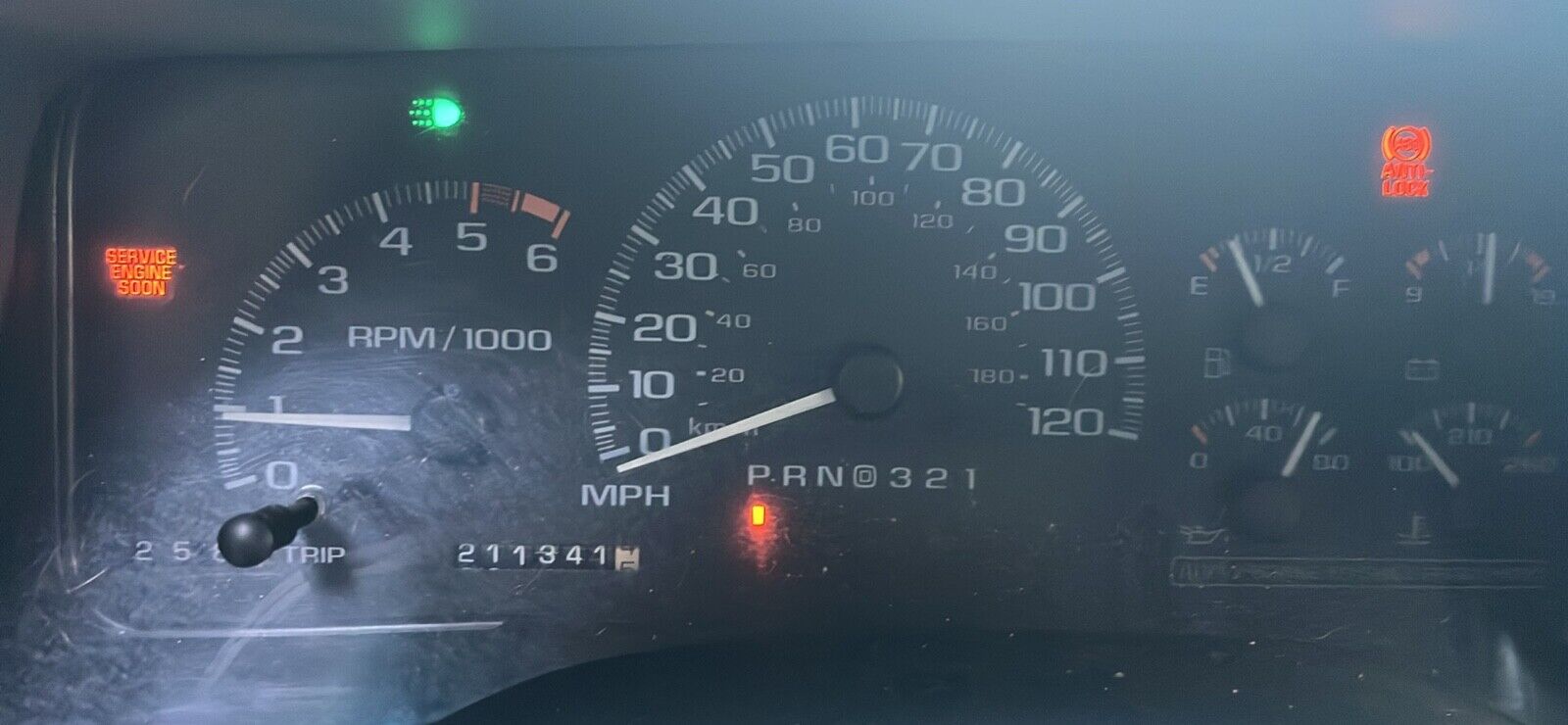 2000 cadillac escalade luxury
