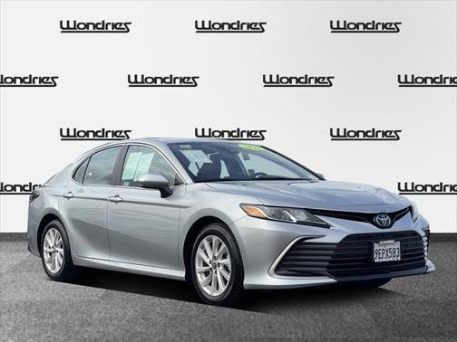 2023 toyota camry