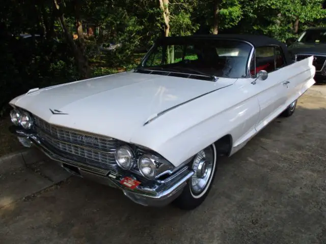 1962 cadillac deville series 62 70,528 miles white