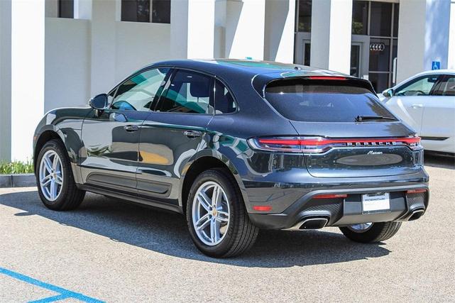 2024 porsche macan base