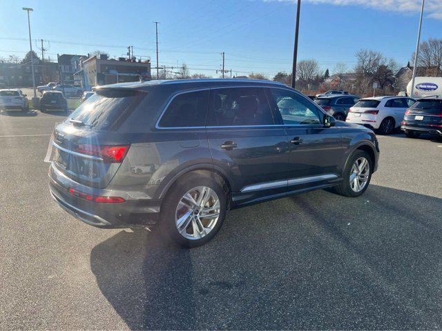 2021 audi q7 45 premium plus