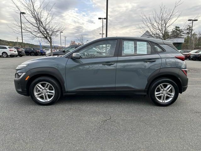 2022 hyundai kona se