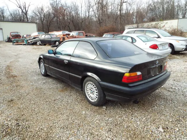 1992 bmw 318i coupe 2dr hard top 5 speed manual