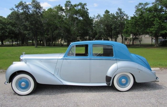 bentley r type saloon
