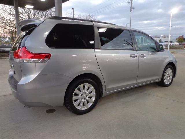 2011 toyota sienna xle