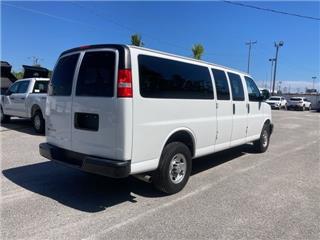 2023 Chevrolet Express ls 3500