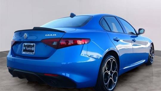 2022 Alfa Romeo Giulia