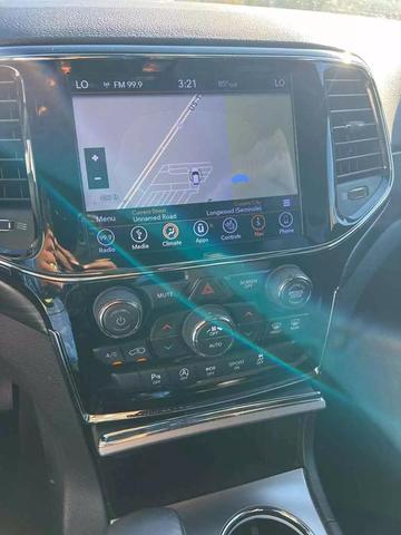 2019 jeep grand cherokee laredo
