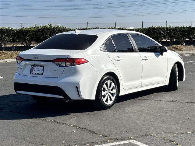 2022 toyota corolla le