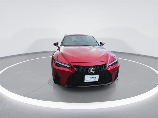 2021 lexus is 350 base