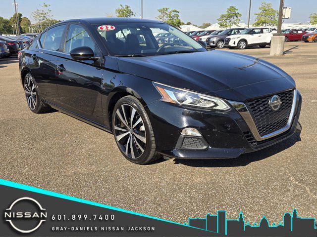2022 nissan altima sr fwd