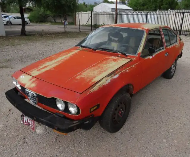 1977 alpha romeo gtv 1.8 alfetta gt saloon 5 spd az car parked 10+ yrs min rust