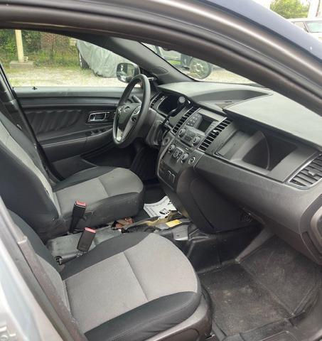 2014 ford sedan police interceptor base