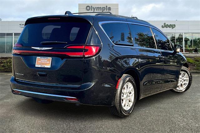2022 chrysler pacifica touring l