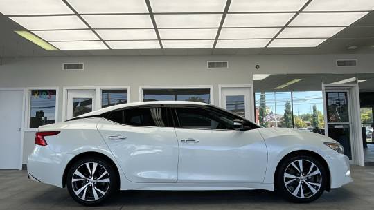 2016 Nissan Maxima