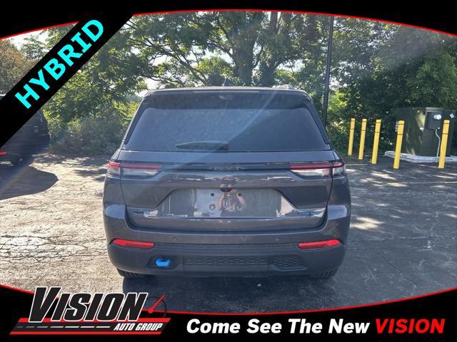 2024 jeep grand cherokee 4xe trailhawk