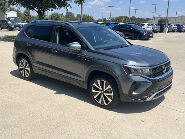 2023 volkswagen taos 1.5t se
