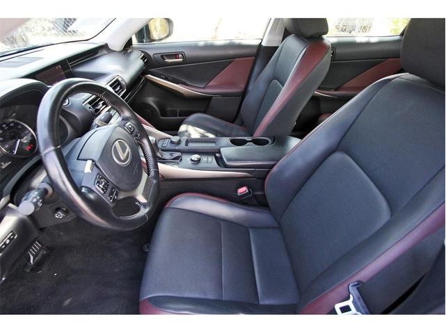 2019 lexus is 300 base