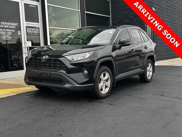 2019 toyota rav4 xle