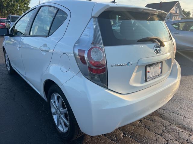 2012 toyota prius c two