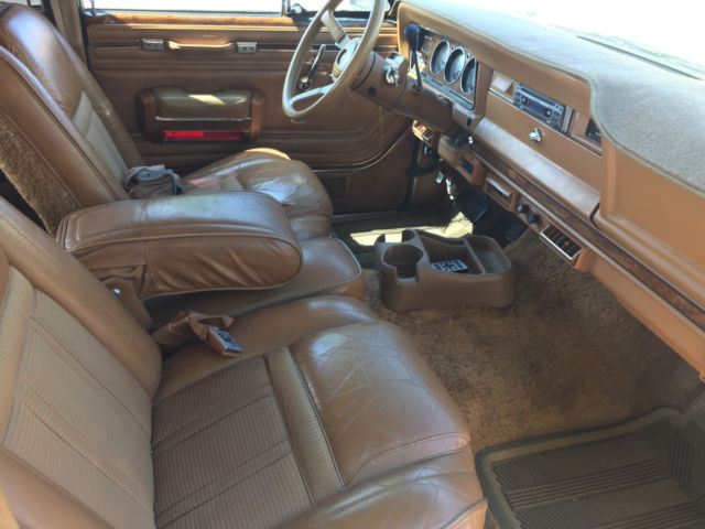 1985 jeep grand wagoneer - no reserve