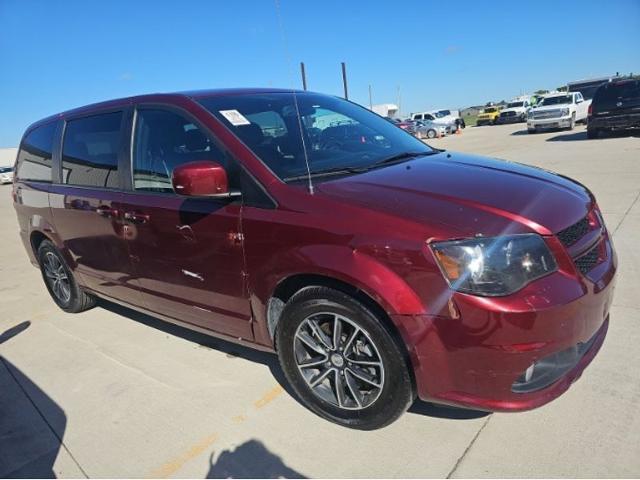 2019 dodge grand caravan gt