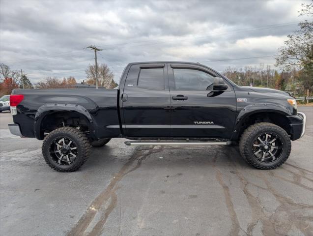 2011 toyota tundra grade