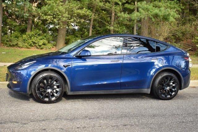 2022 tesla model y long range in great neck, new york