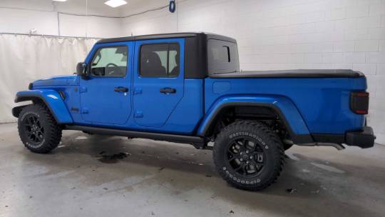 2024 Jeep Gladiator