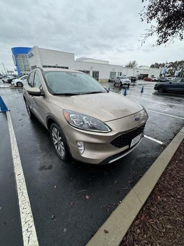 2020 ford escape titanium