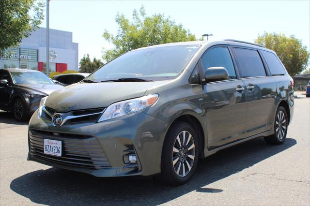2018 toyota sienna xle