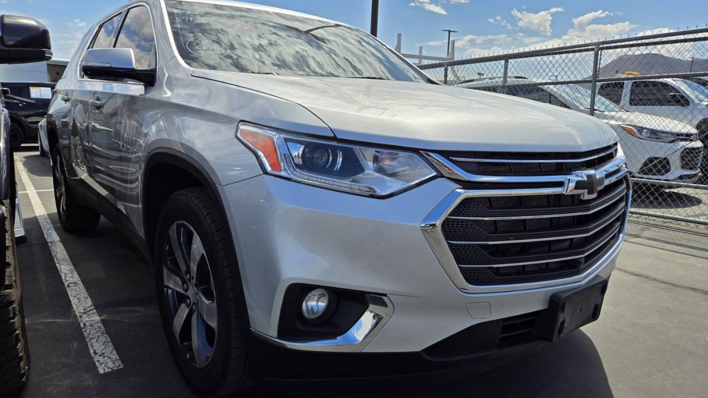 2020 chevrolet traverse lt leather