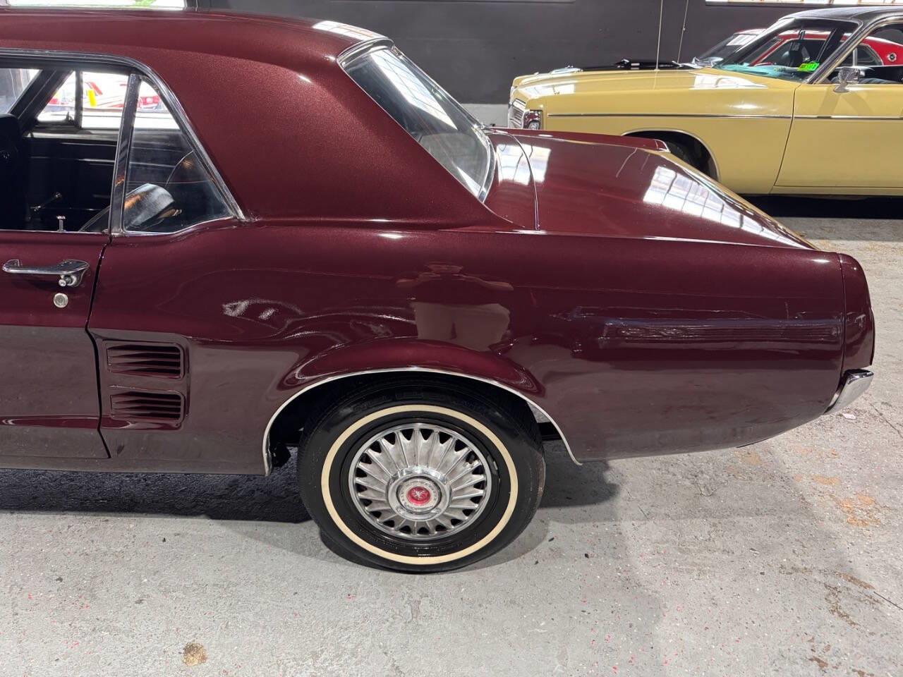1967 ford mustang