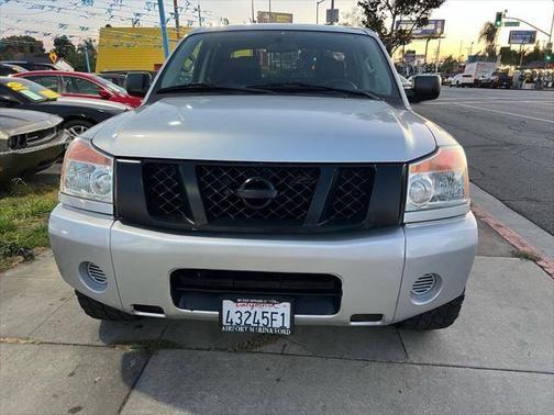 2012 nissan titan