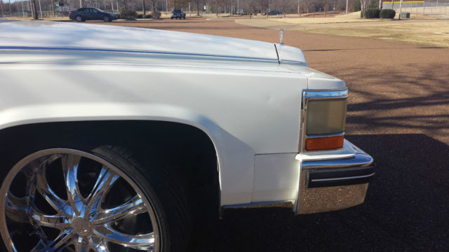 1985 fleetwood brougham d'elegance