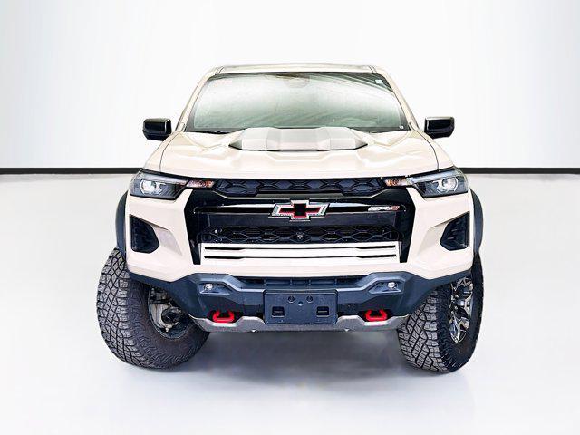 2023 chevrolet colorado t mulliner
