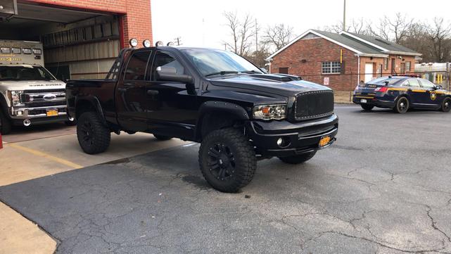 2005 dodge ram 1500 laramie quad cab