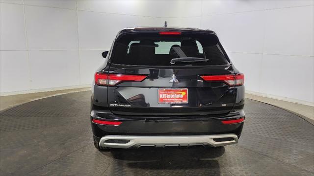 2022 mitsubishi outlander black edition s-awc
